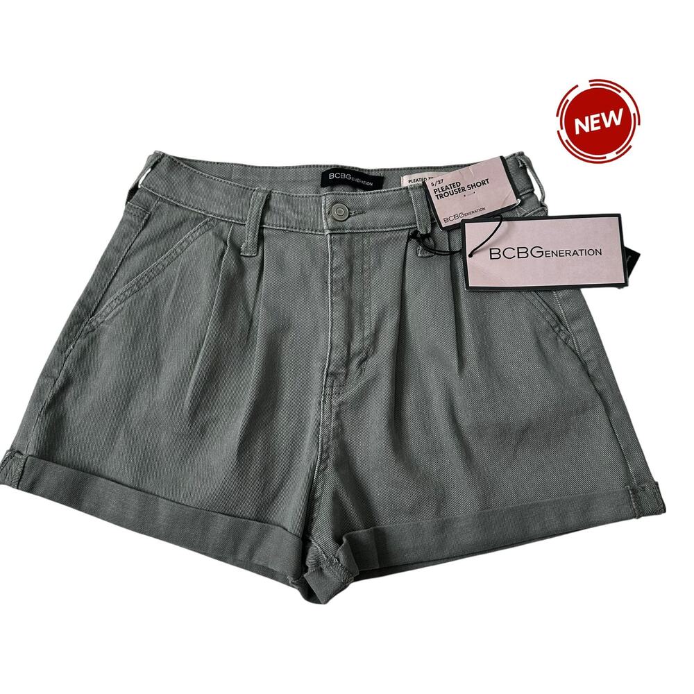 BCBGeneration Green Pleated Trouser Denim Shorts Women's Size 5/27 NWT | 71-19